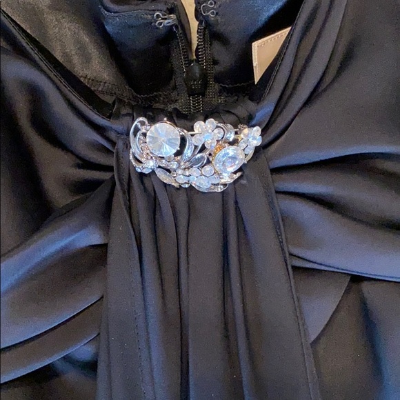 Black formal long dress - Picture 2 of 7